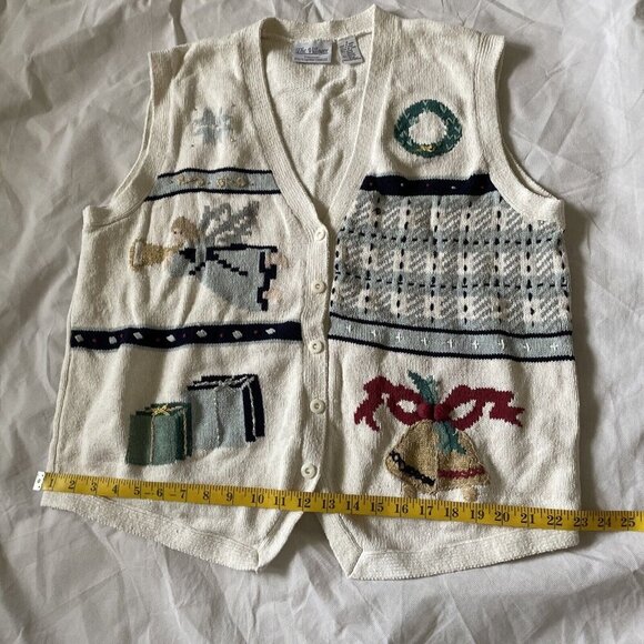Vintage The Villager Holiday Knit Vest With Festive Christmas Design Buttons Wom - Picture 3 of 14